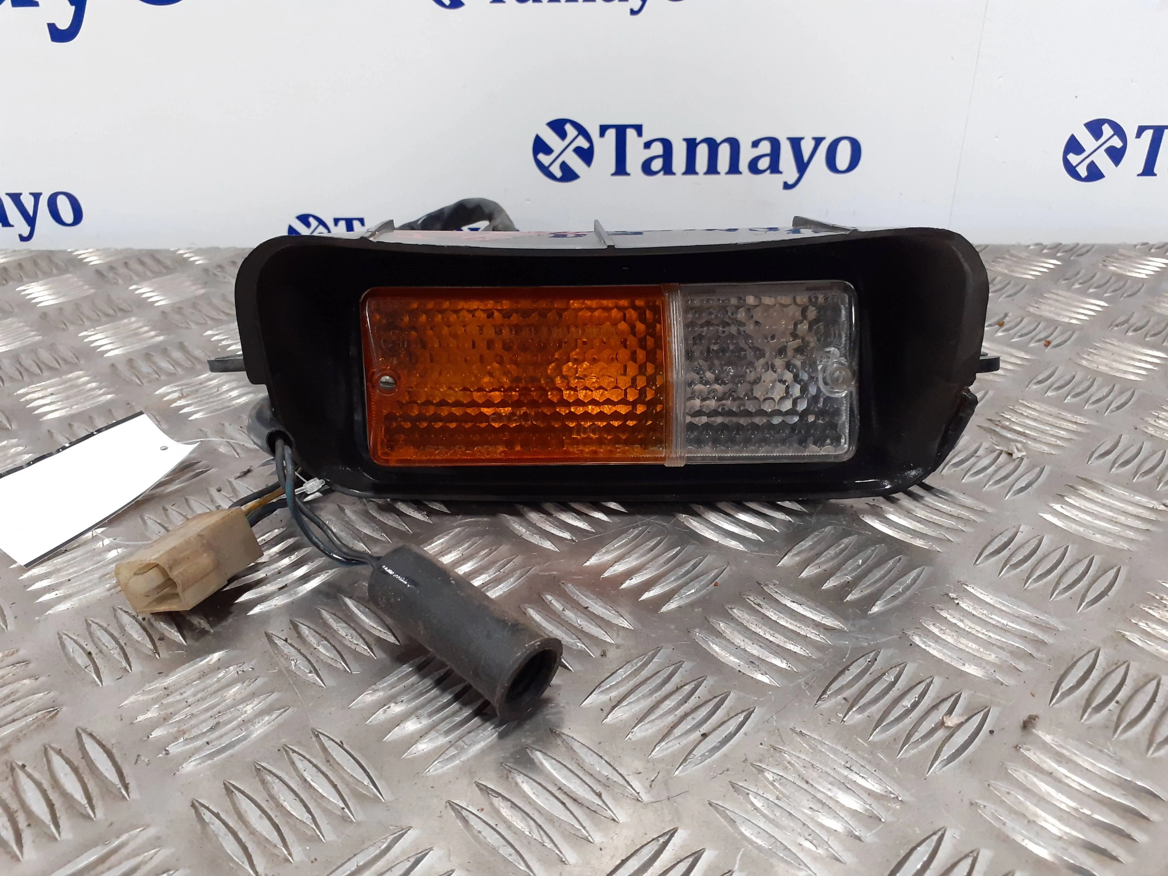 Piloto Delantero Izquierdo para Lada Niva ( 2121 / 21213 / 21214 / 21215 )