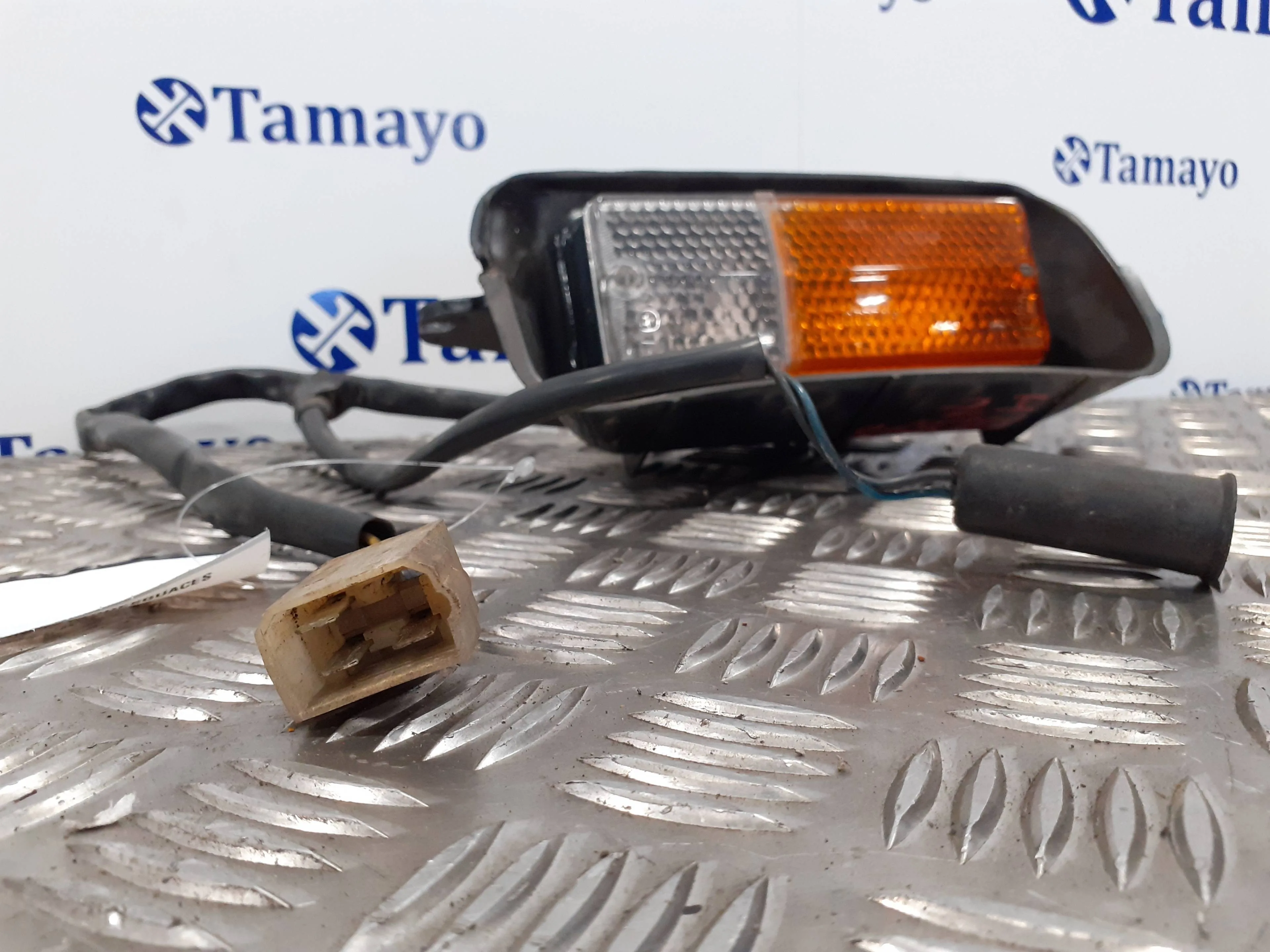Piloto Delantero Izquierdo para Lada Niva ( 2121 / 21213 / 21214 / 21215 )
