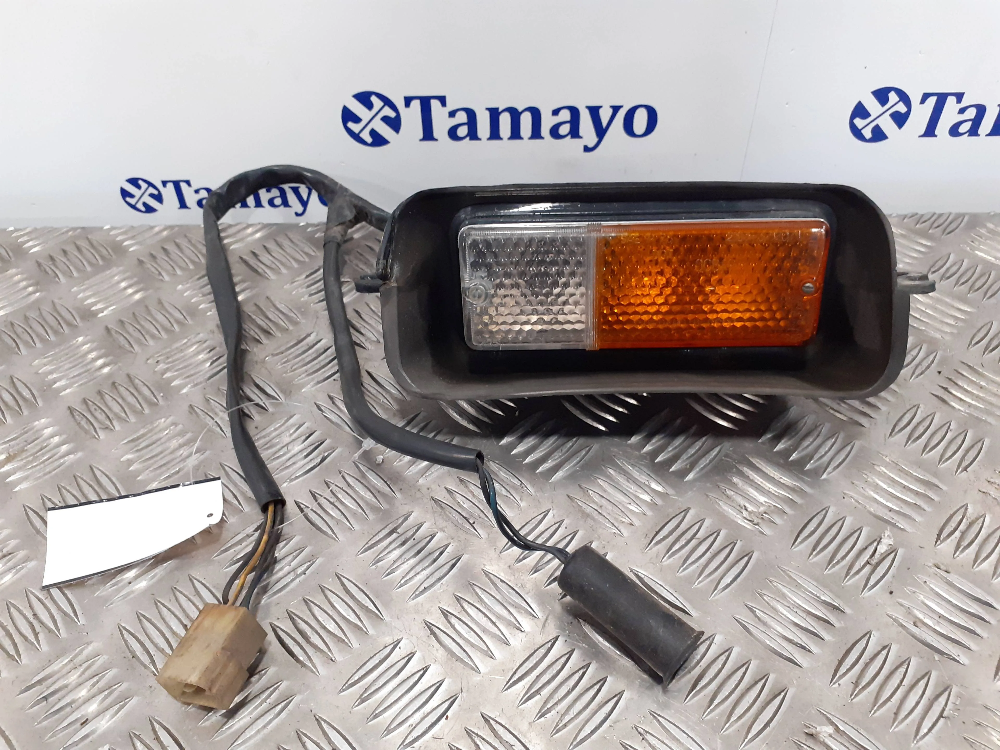 Piloto Delantero Izquierdo para Lada Niva ( 2121 / 21213 / 21214 / 21215 )
