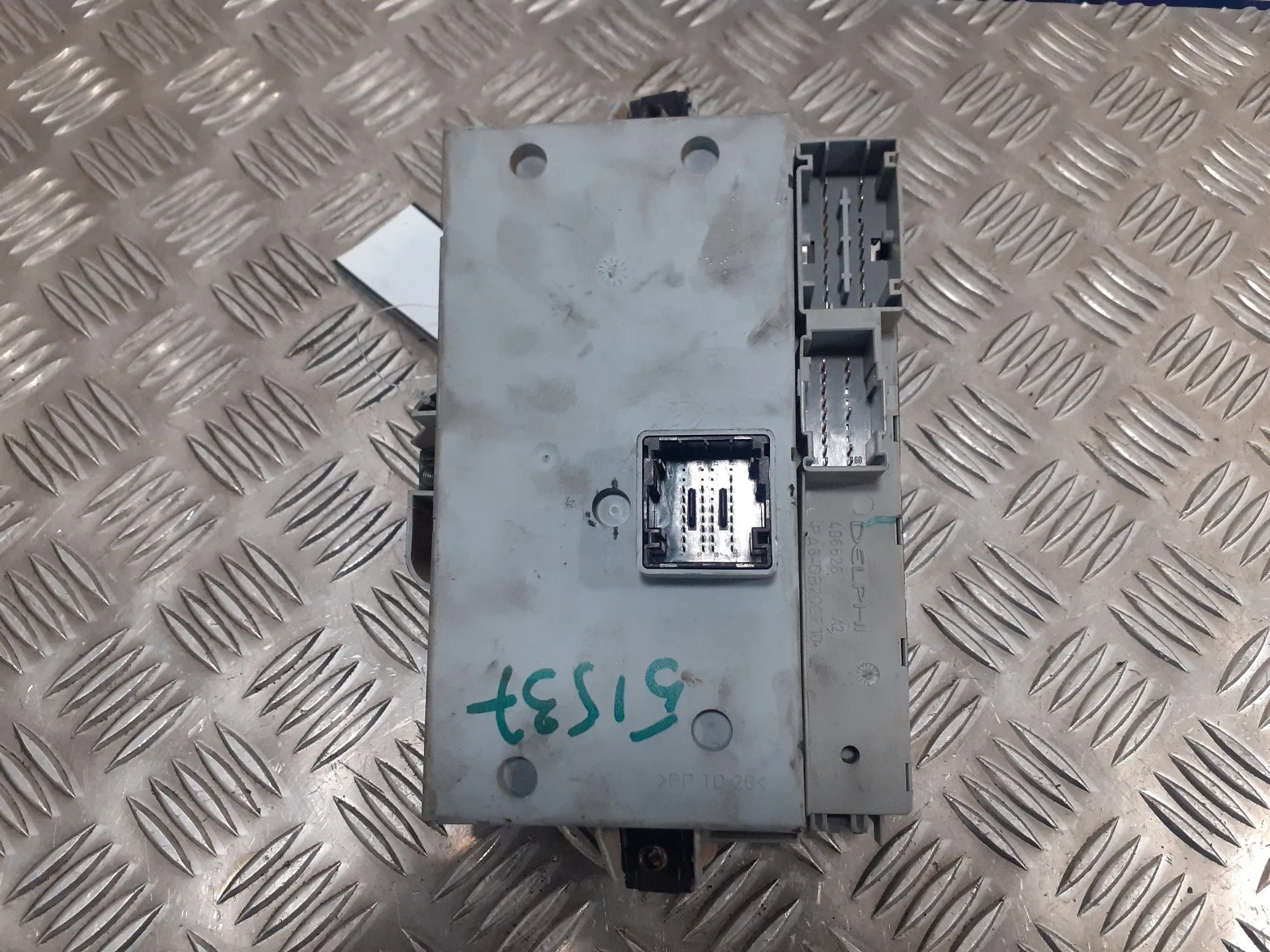 Caja Reles / Fusibles para Fiat Punto Berlina (188)