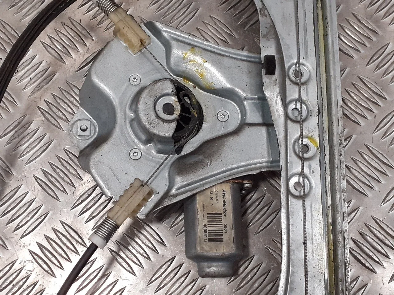 Elevalunas Delantero Derecho para Renault Clio Iii