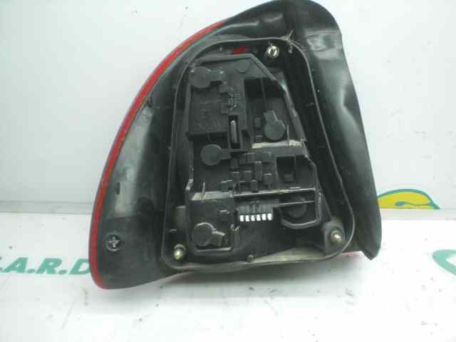 Piloto Trasero Derecho para Mg Serie 400 (Rt)