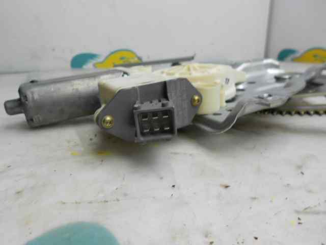 Elevalunas Delantero Derecho para Toyota Avensis Wagon (T25)