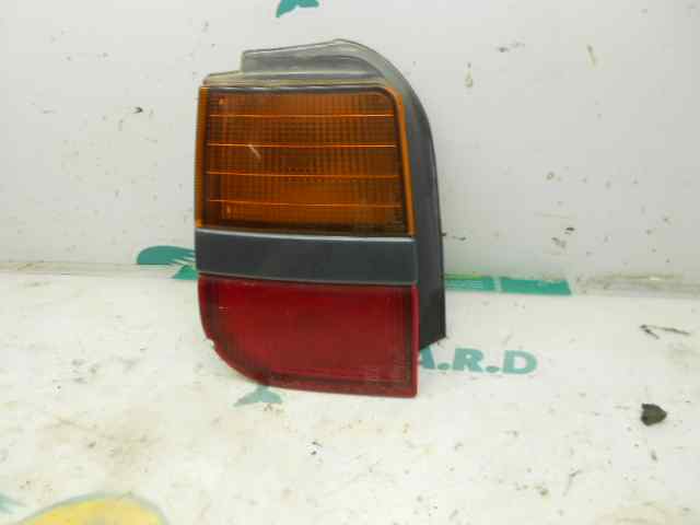 Piloto Trasero Izquierdo para Mitsubishi Space Wagon (N30/N40)