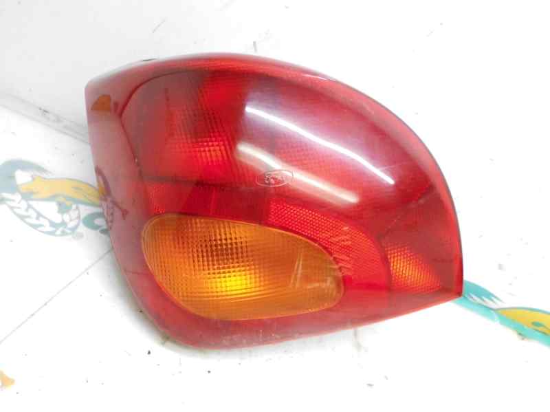 Piloto Trasero Izquierdo para Ford Fiesta Berlina