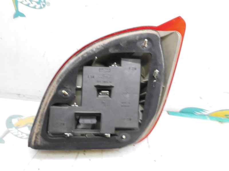 Piloto Trasero Izquierdo para Ford Fiesta Berlina