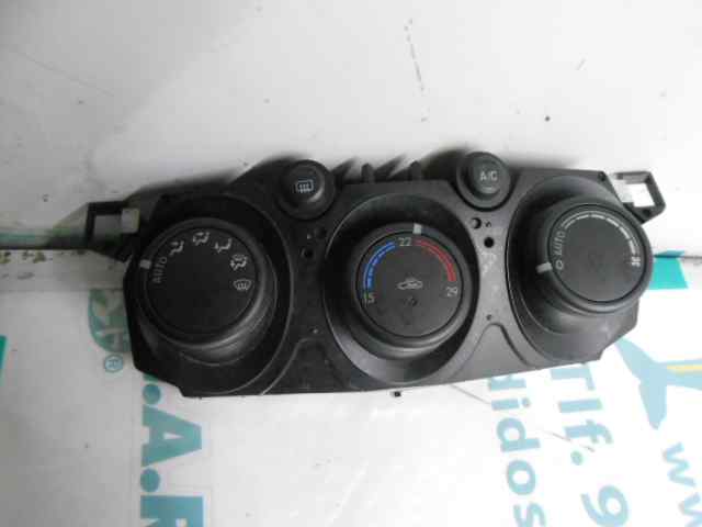 Mando Climatizador para Mazda 2 Lim. (De)