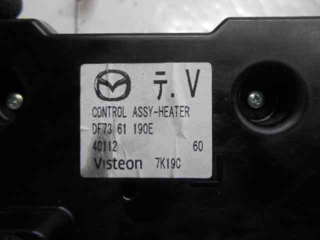 Mando Climatizador para Mazda 2 Lim. (De)