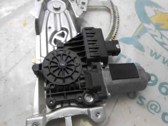 Elevalunas Delantero Derecho para Opel Astra H Berlina