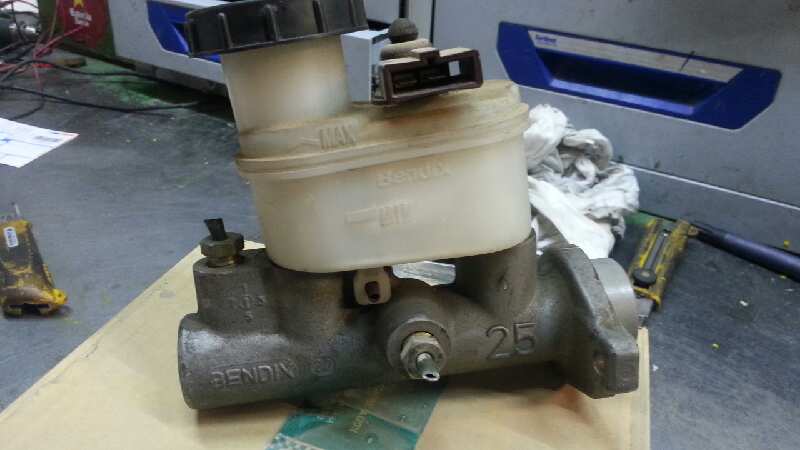 Bomba Freno para Nissan Primera Berlina (P11)