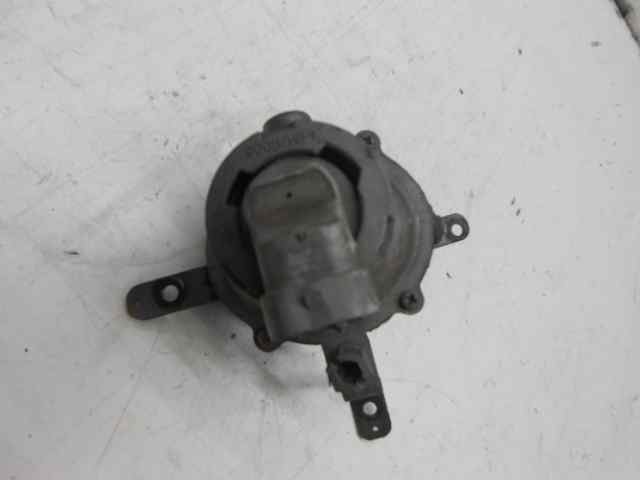 Faro Antiniebla Izquierdo para Hyundai Trajet (Fo)