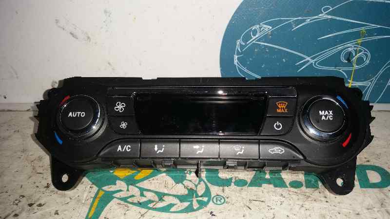 Mando Climatizador para Ford Focus Lim. (Cb8)