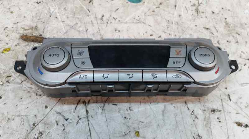 Mando Climatizador para Ford Focus Lim. (Cb4)
