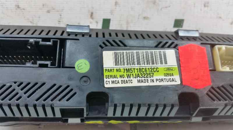 Mando Climatizador para Ford Focus Lim. (Cb4)