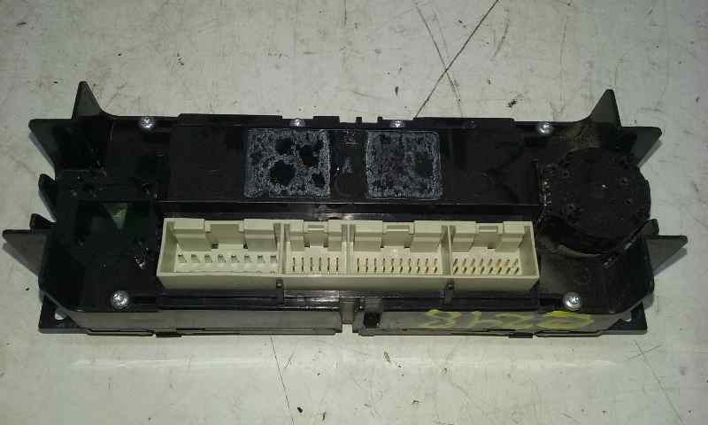 Mando Climatizador para Volkswagen Passat Berlina (3B3)