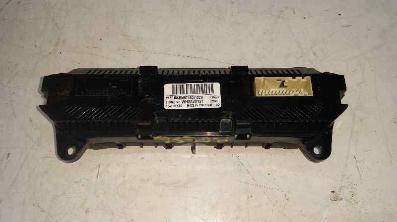Mando Climatizador para Ford Focus Lim. (Cb8)