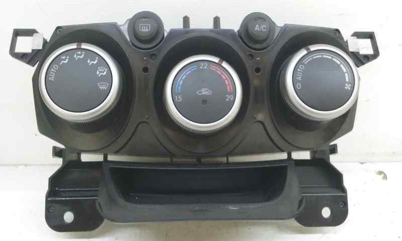 Mando Climatizador para Mazda 2 Lim. (De)