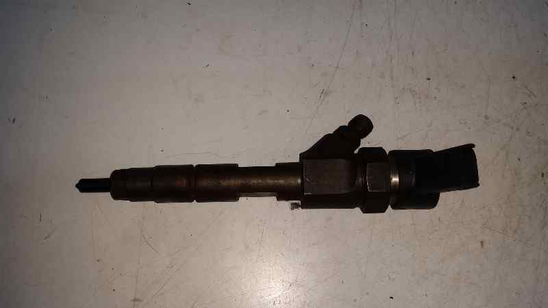 Inyector para Nissan Primastar (X83)