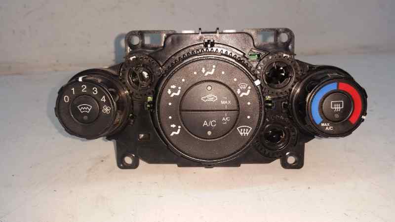 Mando Calefaccion / Aire Acondicionado para Ford Fiesta (Ccn)