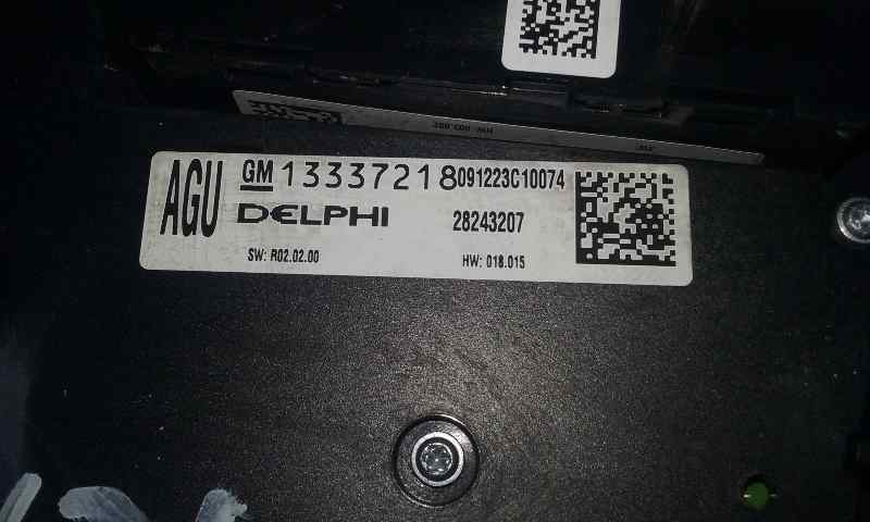 Mando Radio para Opel Astra J Lim.