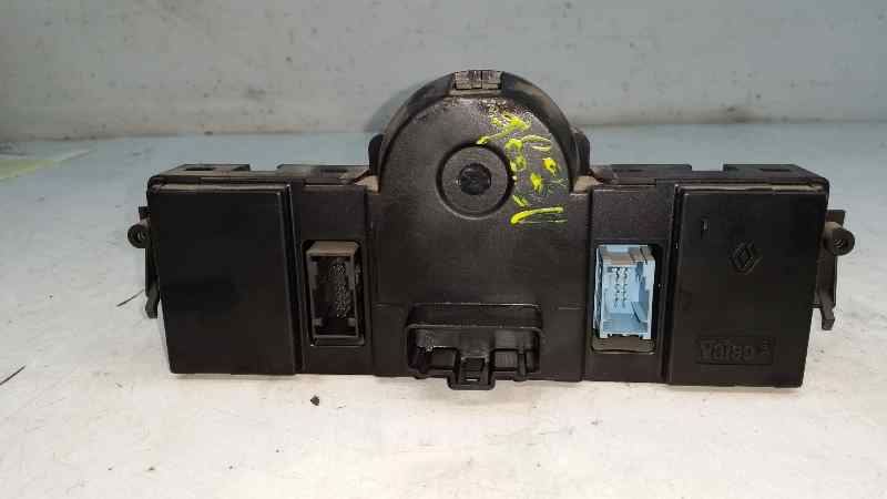 Mando Climatizador para Renault Megane Ii Berlina 5P