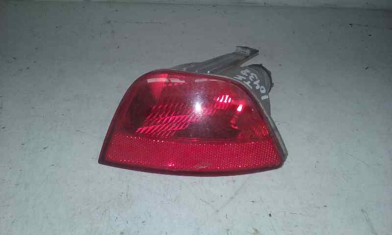 Faro Antiniebla Trasero Izquierdo para Ford Focus Berlina (Cap)
