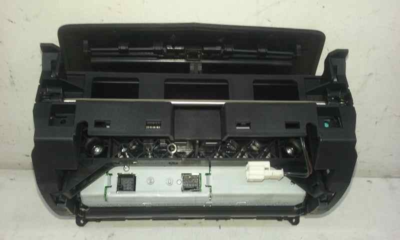 Pantalla Multifuncion para Mercedes-Benz Clase C (W204) Berlina