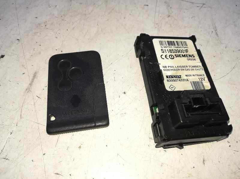 Clausor De Tarjeta para Renault Megane Ii Familiar