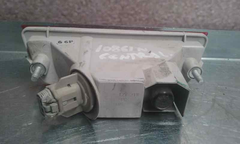 Faro Antiniebla Trasero Central para Nissan Micra (K13)