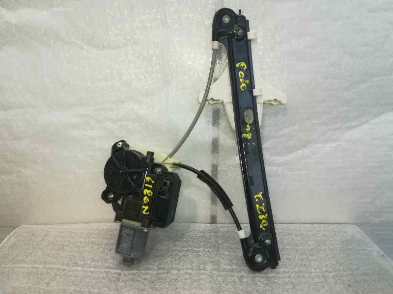 Elevalunas Trasero Izquierdo para Volkswagen Polo (6R1)