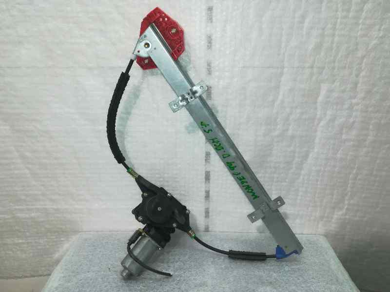 Elevalunas Delantero Derecho para Ford Mondeo Berlina (Gd)