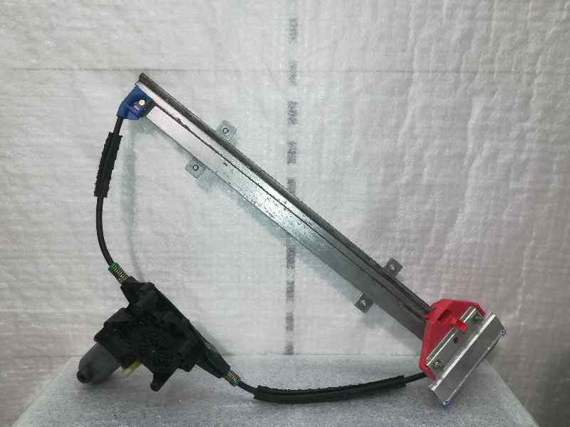Elevalunas Delantero Derecho para Ford Mondeo Berlina (Gd)