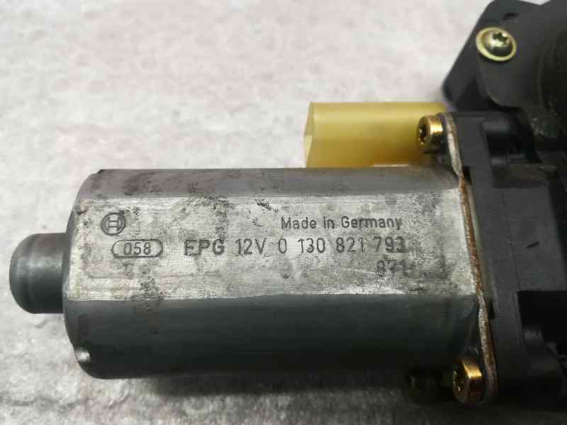 Elevalunas Delantero Derecho para Ford Mondeo Berlina (Gd)