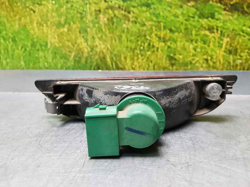 Faro Antiniebla Trasero Central para Nissan Note (E11E)