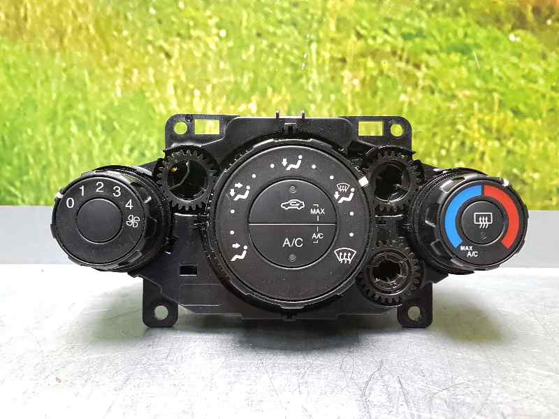 Mando Calefaccion / Aire Acondicionado para Ford Fiesta (Ccn)