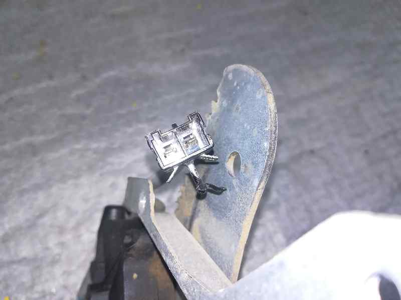 Elevalunas Trasero Izquierdo para Nissan Almera (N16/E)