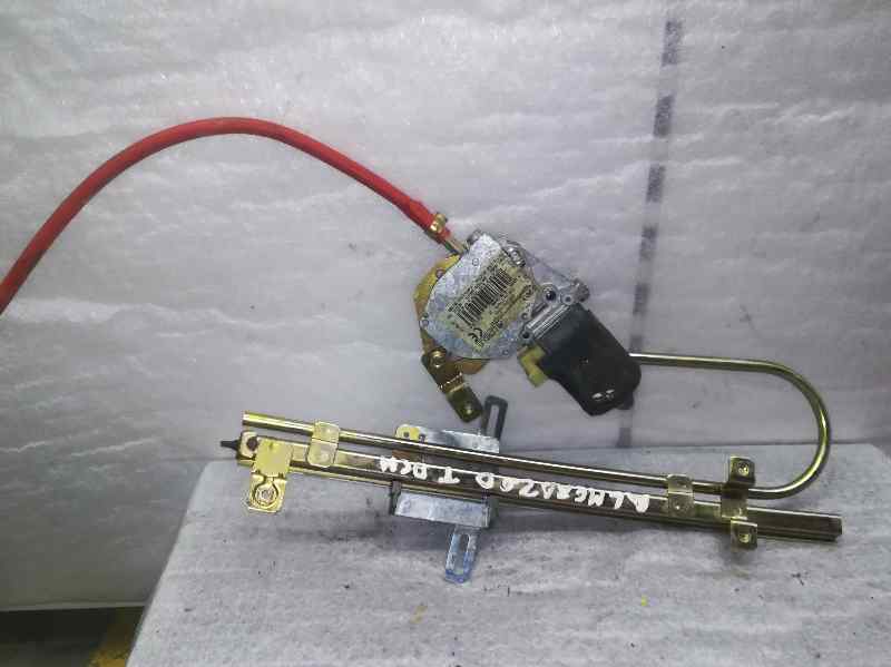 Elevalunas Trasero Derecho para Nissan Almera (N15)