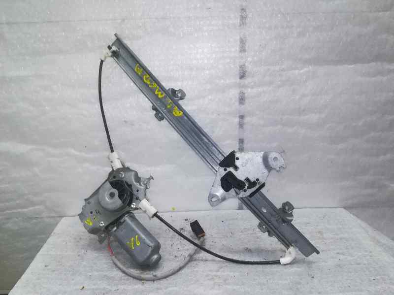 Elevalunas Delantero Derecho para Nissan Almera (N16/E)