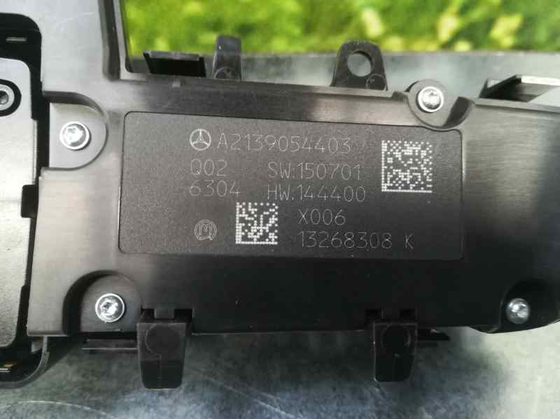 Mando Multifuncion para Mercedes-Benz Clase E Lim. (W213)