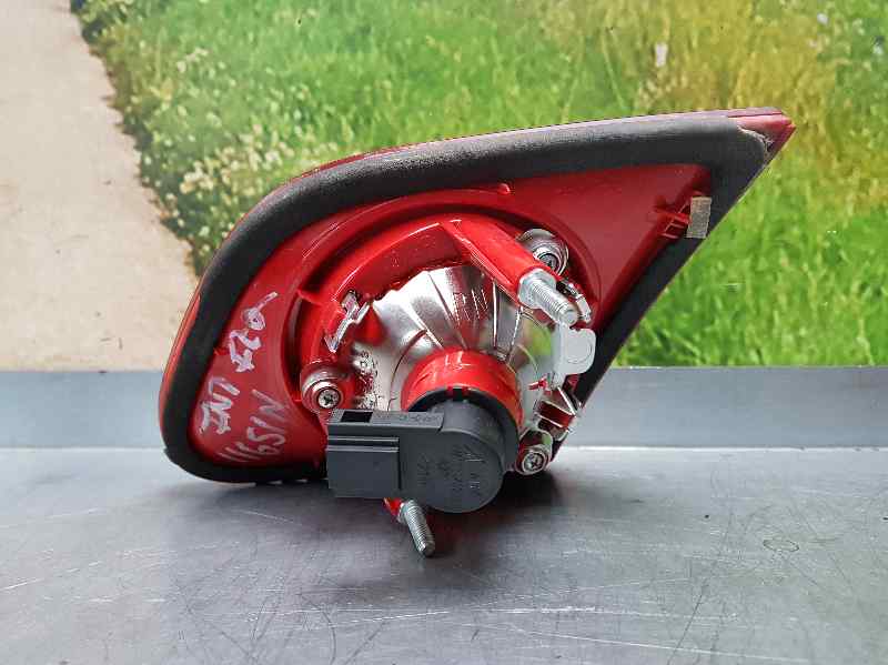 Piloto Trasero Izquierdo para Volkswagen Passat Berlina (3C2)