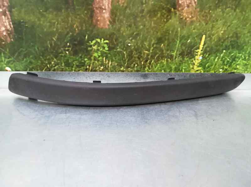 Moldura para Volkswagen Polo (9N1)