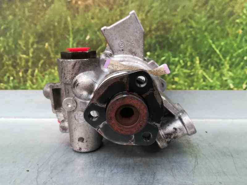Bomba Direccion para Mercedes-Benz Clase C (W203) Berlina
