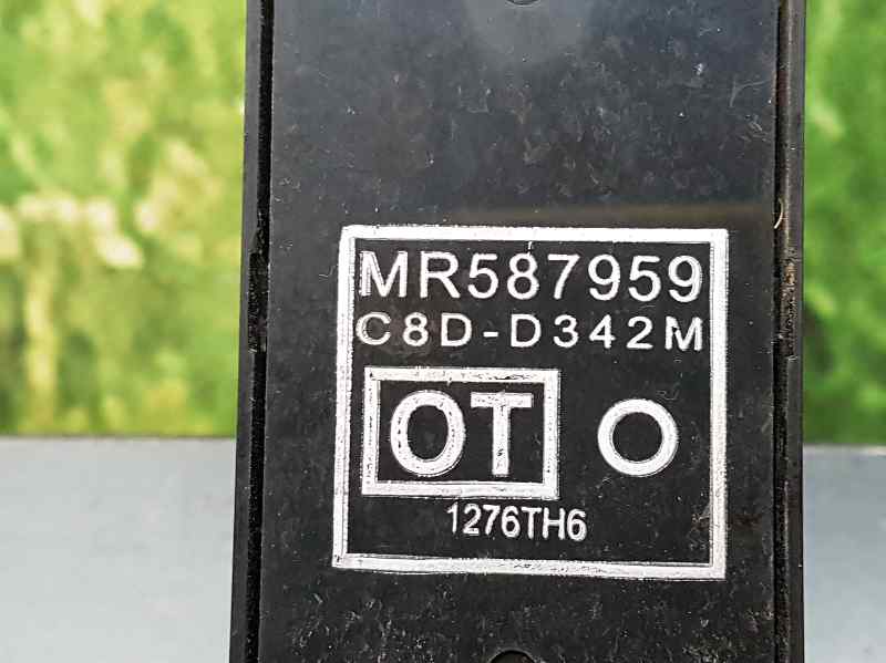 Mando Elevalunas Delantero Izquierdo para Mitsubishi Colt Berlina 3 (Cz)