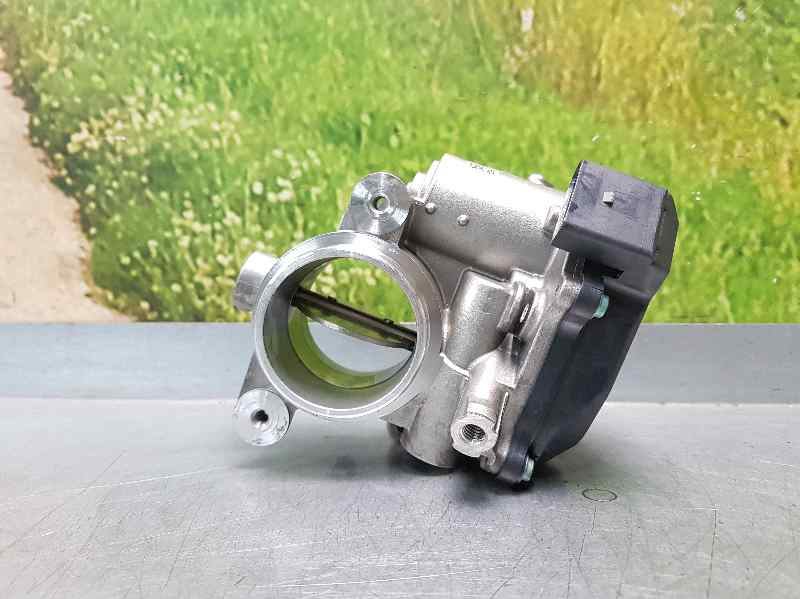 Caja Mariposa para Skoda Octavia Lim. (5E3)