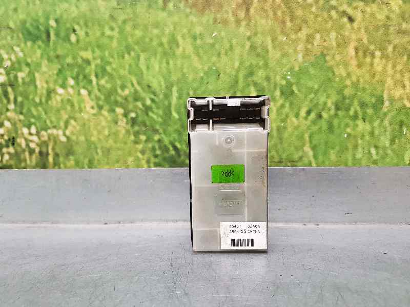 Mando Elevalunas Trasero Izquierdo para Infiniti Q50