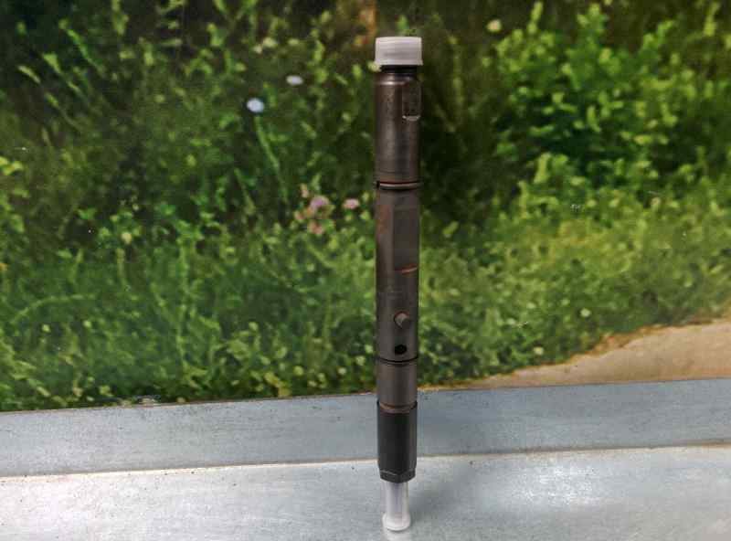 Inyector para Audi A6 Berlina (4B2)