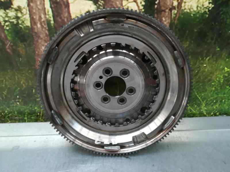 Volante Motor para Volkswagen Touran (5T1)