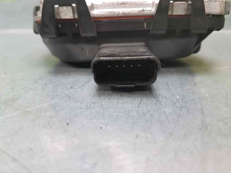 Caja Mariposa para Peugeot 208
