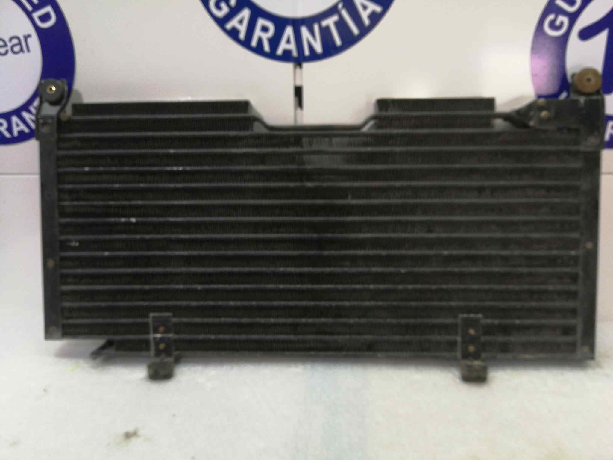 Condensador / Radiador Aire Acondicionado para Nissan Sunny Berlina (N14)