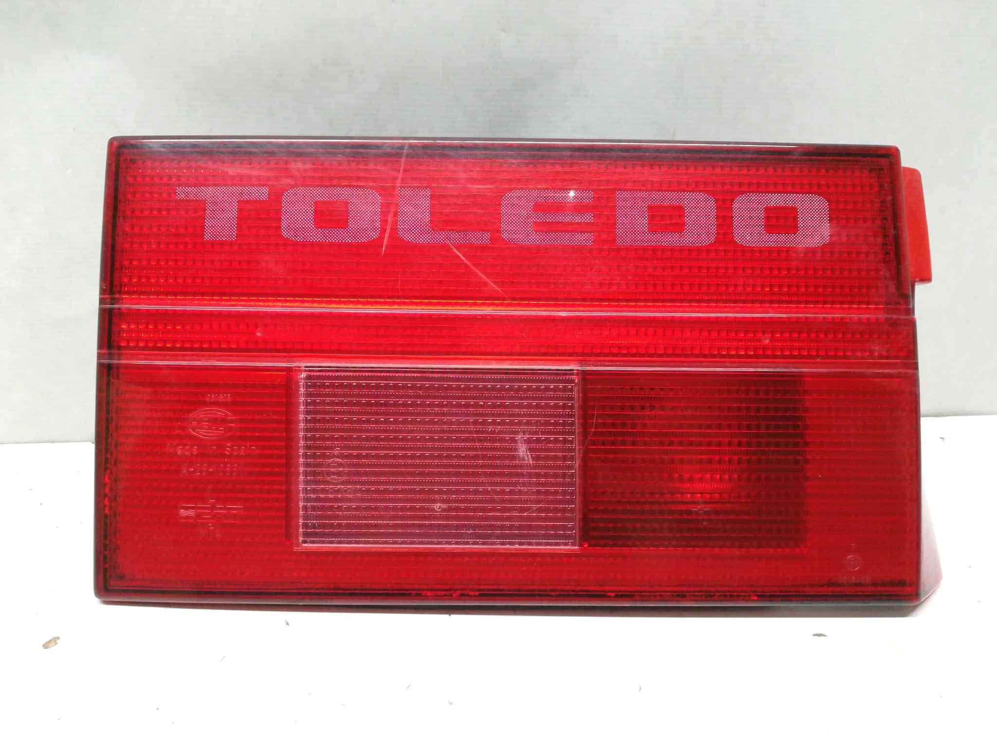 Piloto Trasero Izquierdo para Seat Toledo (1L)